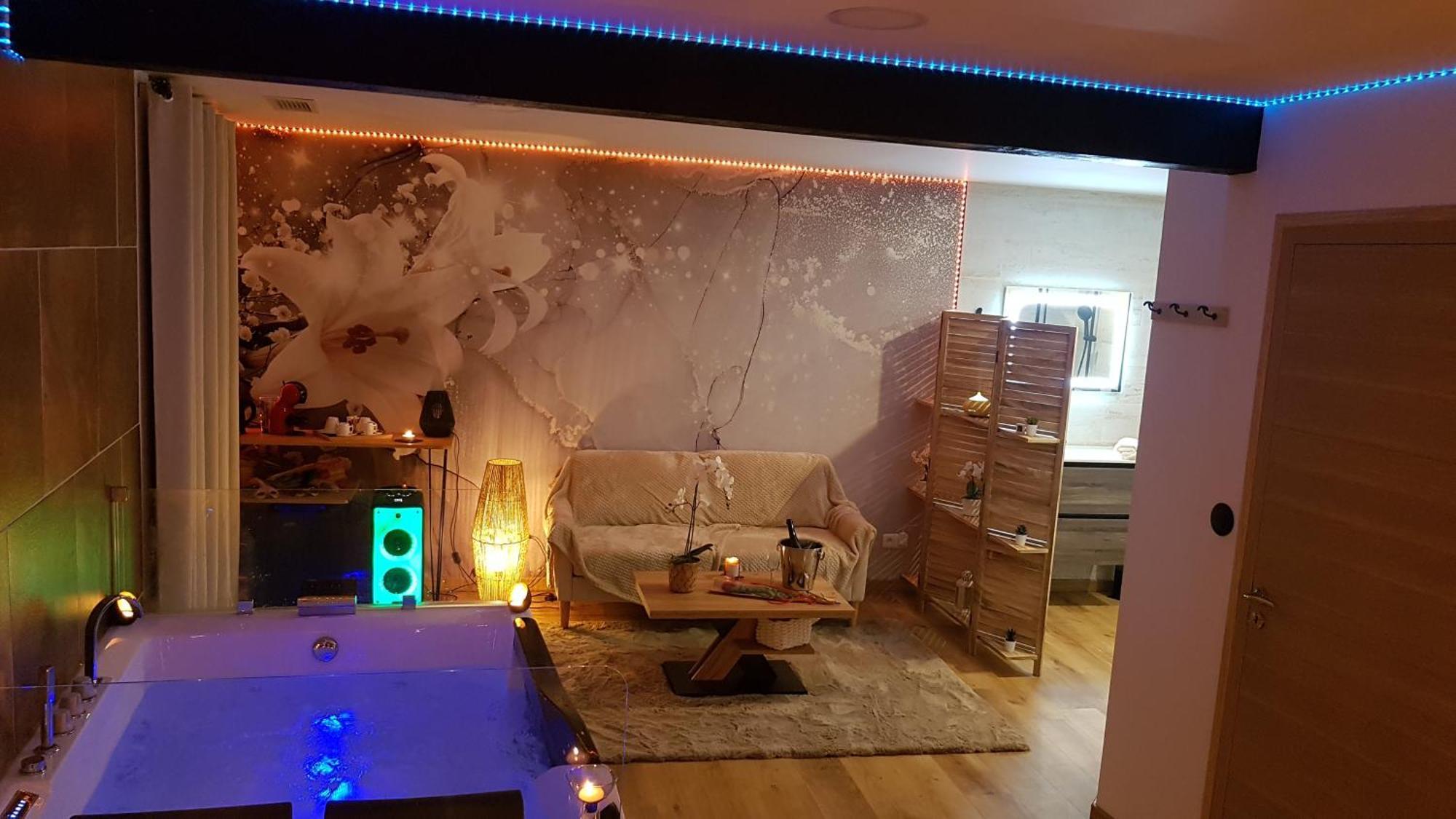 Love Room Jaccuzi Puisserguier Zewnętrze zdjęcie