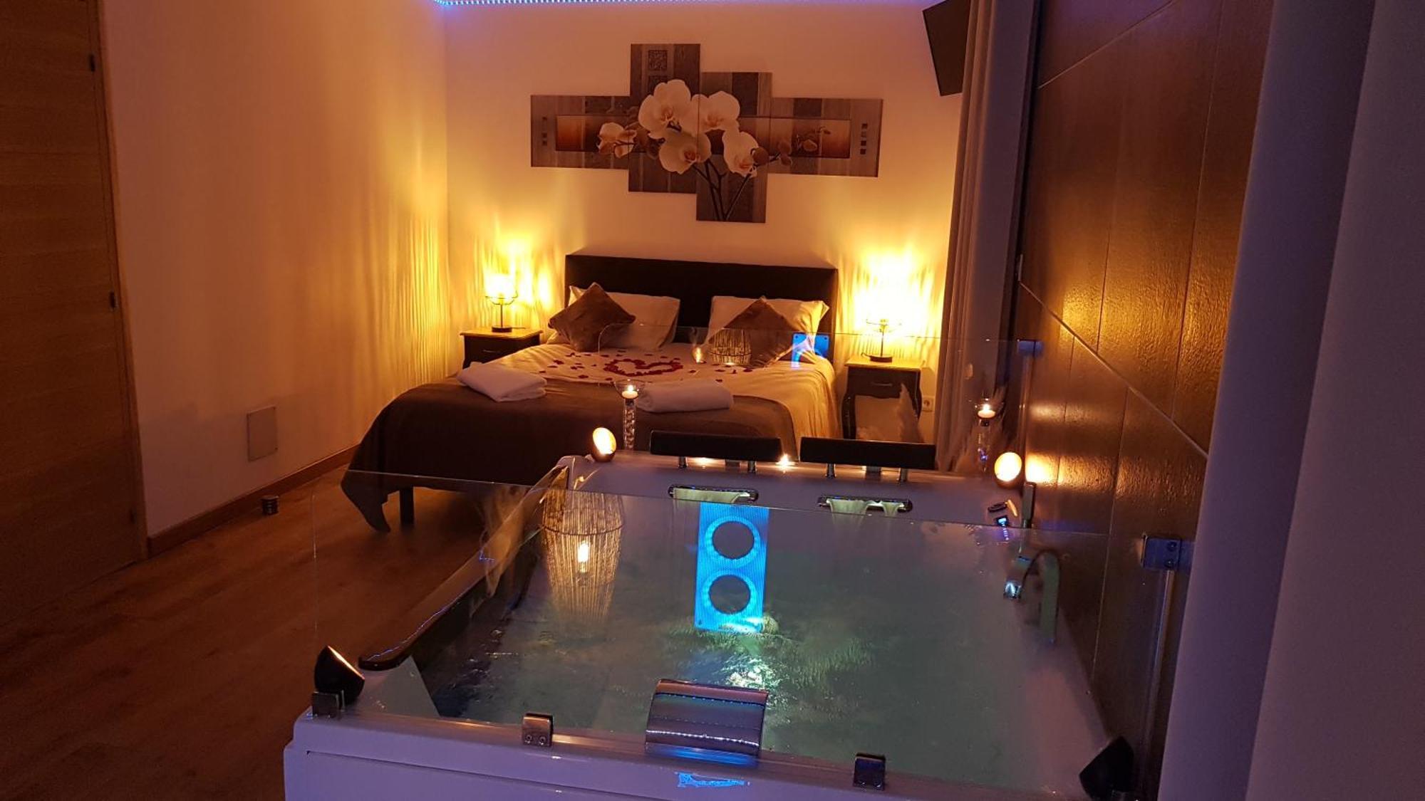 Love Room Jaccuzi Puisserguier Zewnętrze zdjęcie